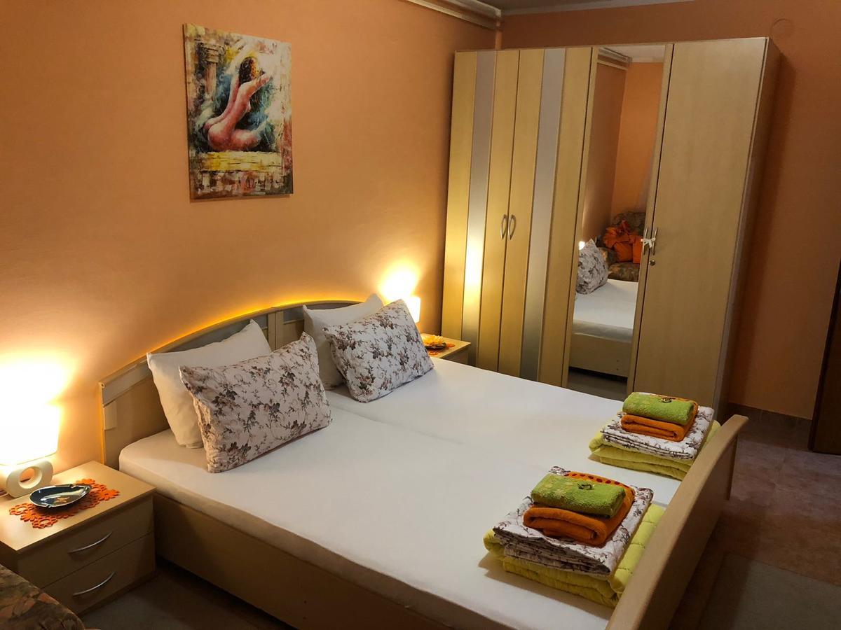 Apartment Nela Nisz Zewnętrze zdjęcie