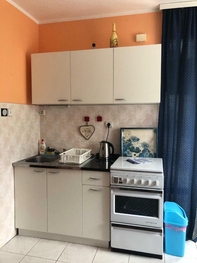Apartment Nela Nisz Zewnętrze zdjęcie