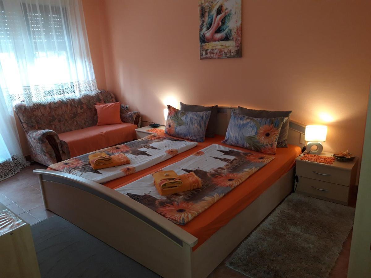 Apartment Nela Nisz Zewnętrze zdjęcie